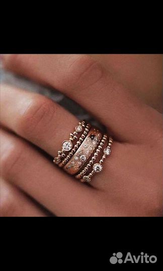 Женский кольцо