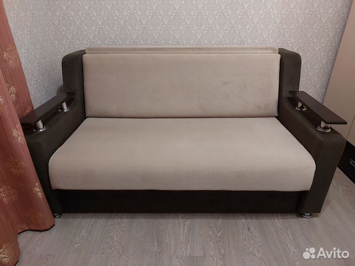 Диван-книжка раскладной прямой 140х200