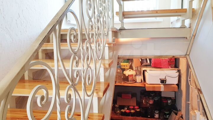 Дом 199,3 м² на участке 18,8 сот.