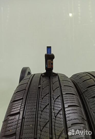 Minerva S210 Ice Plus 215/60 R17