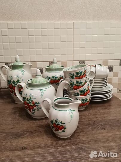 Сервиз чайно-кофейный