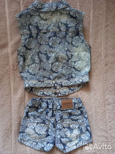 Джинсовый костюм для девочки шорты жилет 110