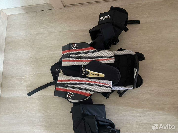 Вратарские щитки, нагрудник Reebok p4 140