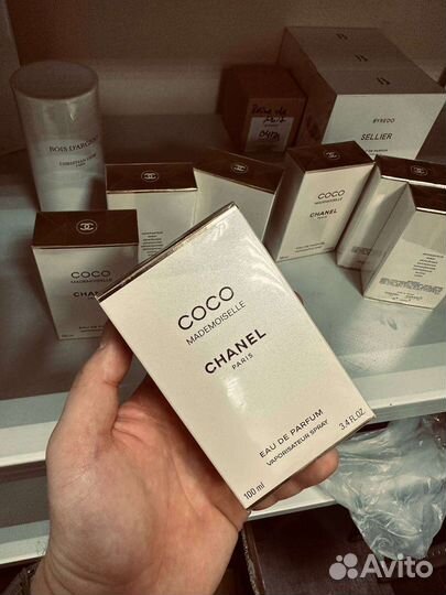 Менеджер по работе с клиентами