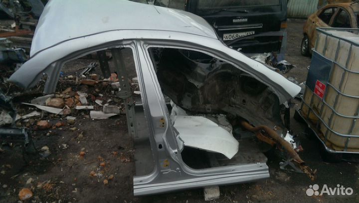 Правый порог и центральная стойка Седан Лачетти