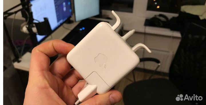 Блок питания для MacBook, новый