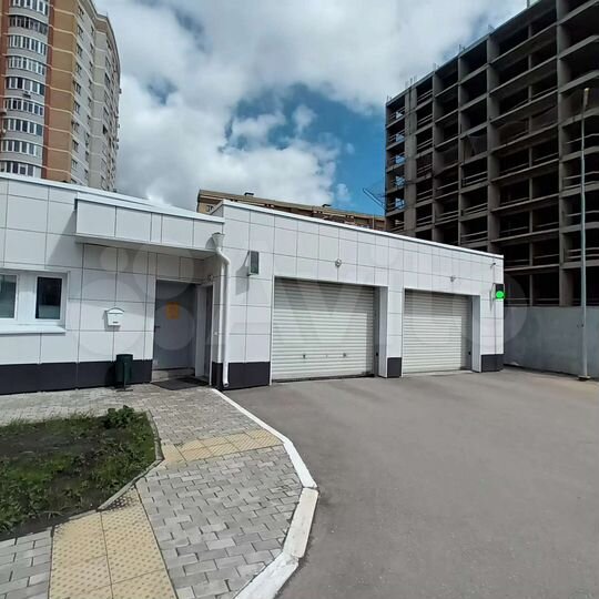 Машиноместо, 14 м²