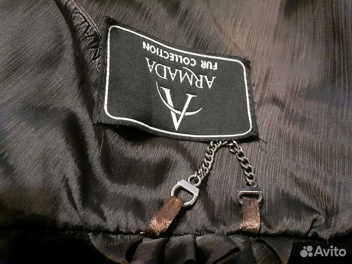 Шуба из мутона новая