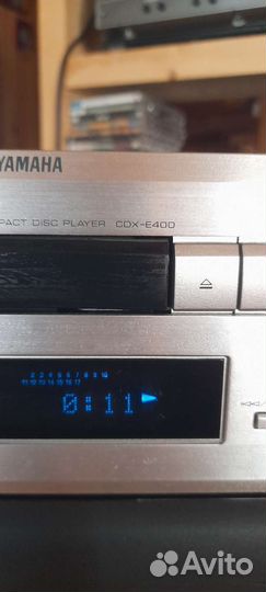 Yamaha CDX-E400 CD-проигрыватель