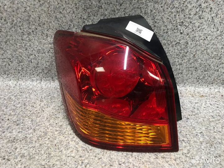 Фонарь левый Mitsubishi Asx