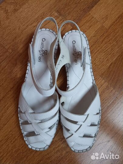 Босоножки, сандалии белые размер 39