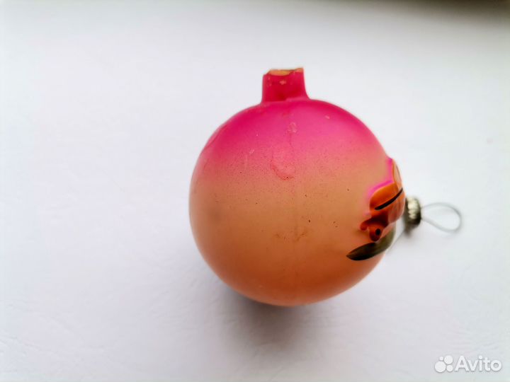 Елочная игрушка шар-автомобиль