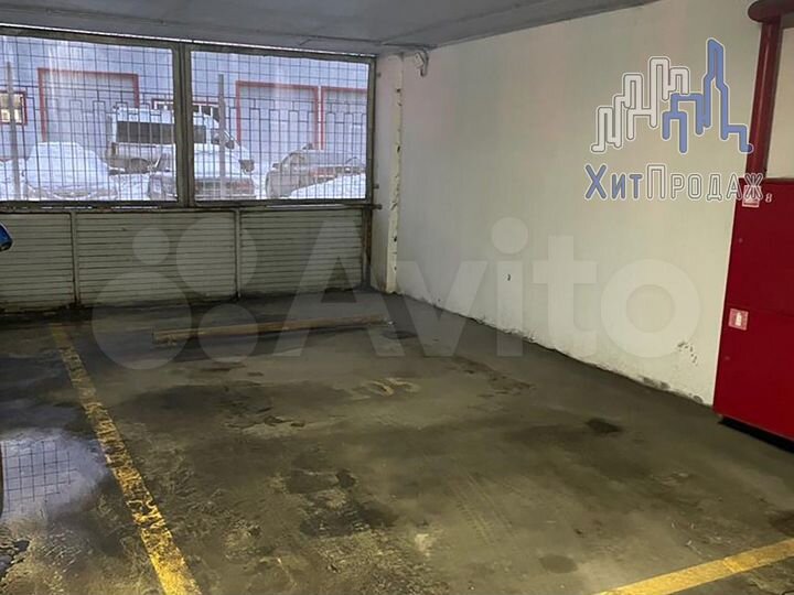 Машиноместо, 20 м²