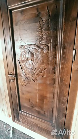 Резные двери