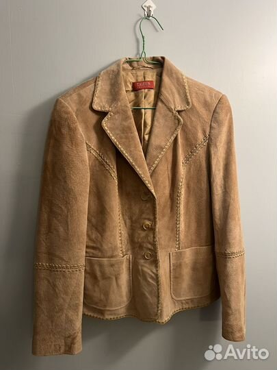 Костюм женский с юбкой натуральная замша