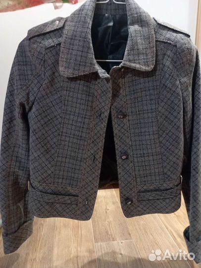 Костюм 3-ка школьный для девочки 140 размер