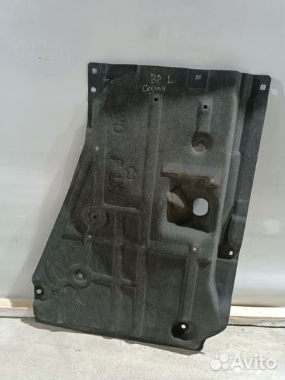 Защита днища левая Mazda 3 BP 2WD Седан Оригинал