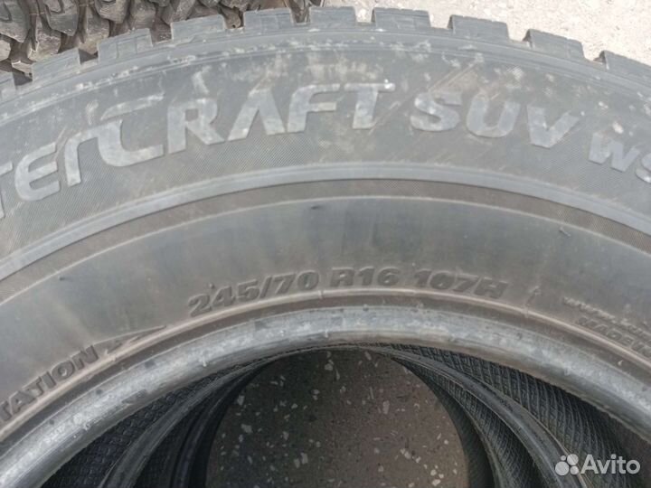 Kumho WinterCraft SUV Ice WS31 245/70 R16