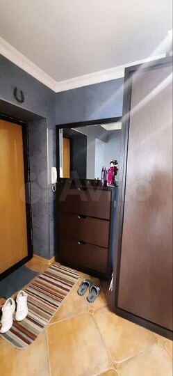 2-к. квартира, 53 м², 1/5 эт.