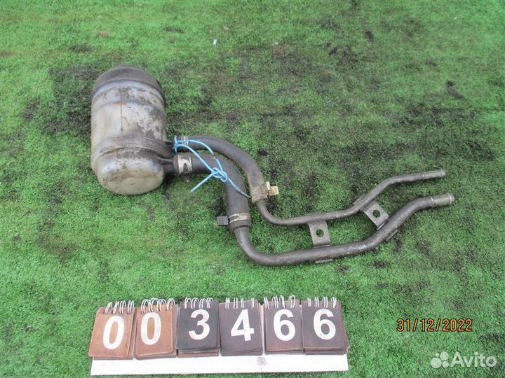 Бачок гидроусилителя руля Isuzu Elf