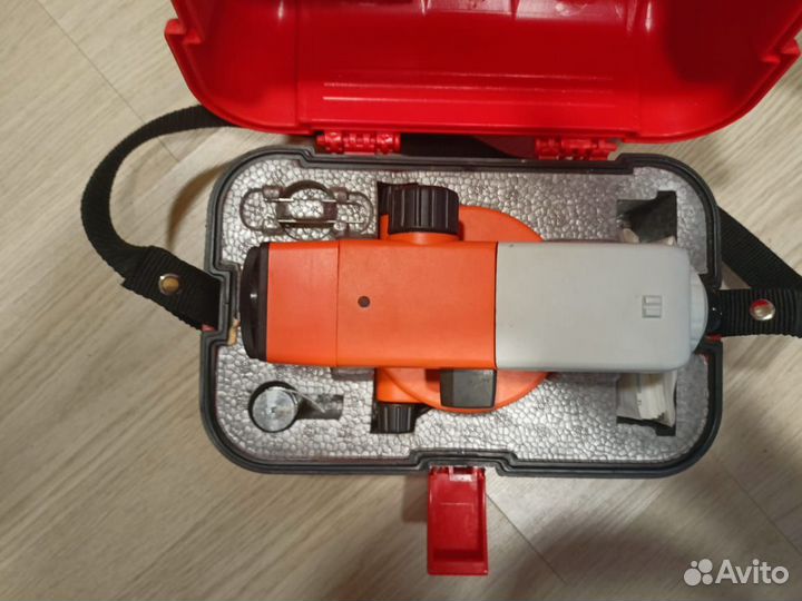 Нивелир оптический RGK N-24