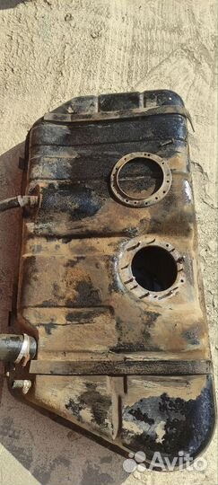 Топливный бак priora