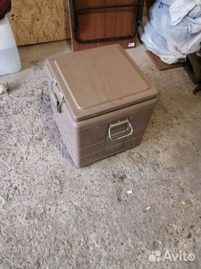 Термос пищевой