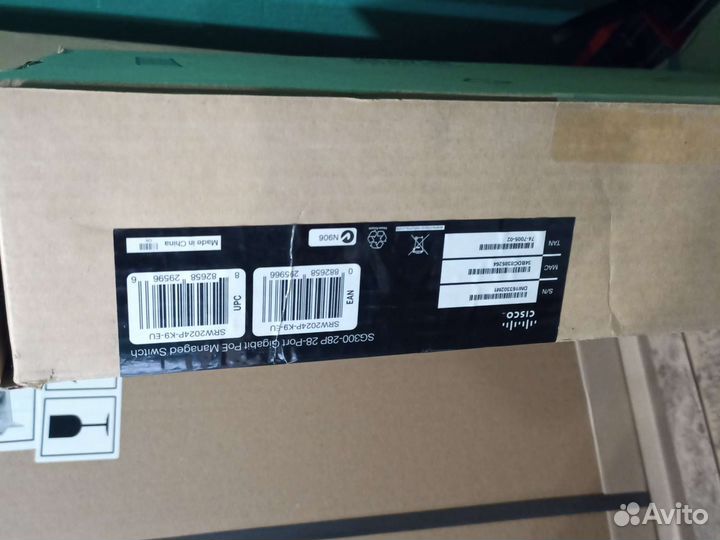 Коммутатор Cisco SB SG300-28P