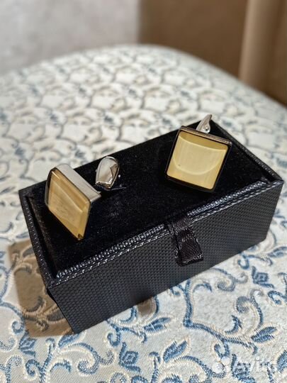 Запонки новые