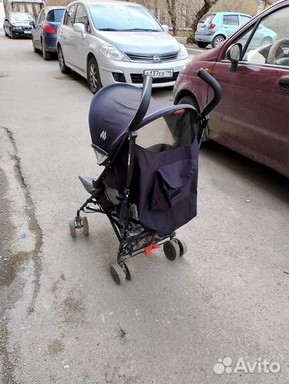 Прогулочная коляска трость