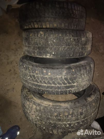 Viatti Bosco Nordico V-523 215/60 R16