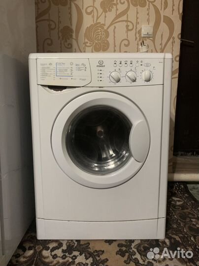 Стиральная машина indesit
