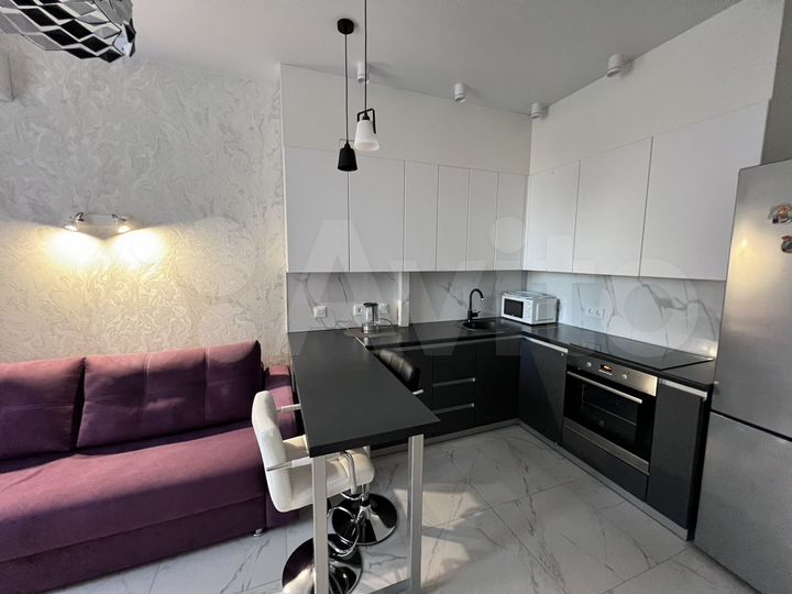 2-к. квартира, 36 м², 8/15 эт.