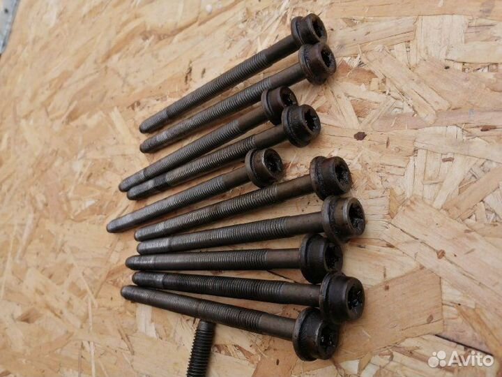 Болт головки блока цилиндров Ford Fiesta fxja 2006