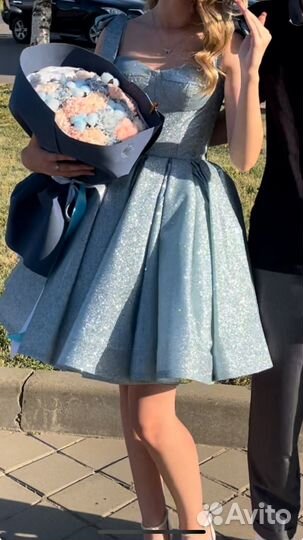 Праздничное вечернее выпускное платье