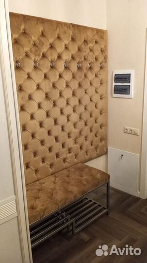 Мягкая прихожая с обувницей. Каретная стяжка