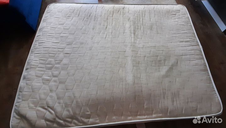 Матрас 160200