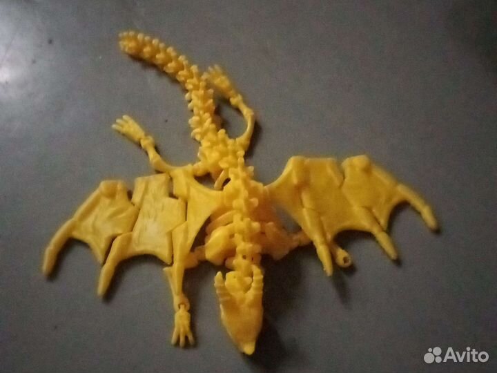 Пластмассовые игрушки и формочки для выпекания