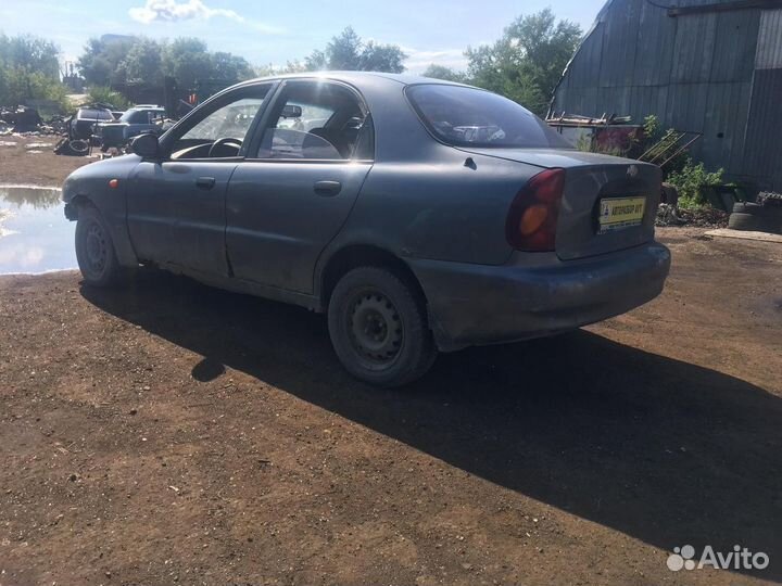 Стойка передняя правая Chevrolet lanos 1.5 A15SMS