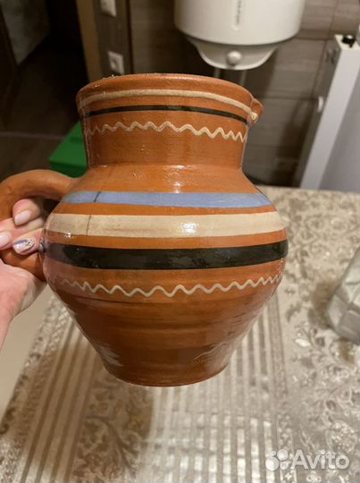 Глиняная крынка