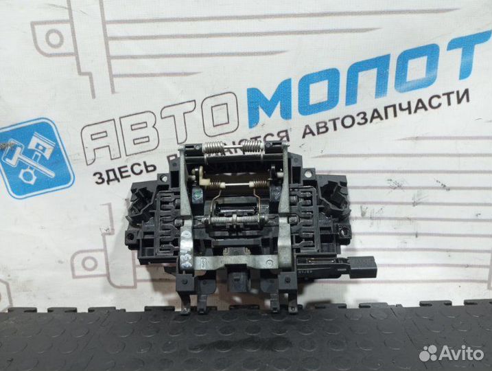 Ручка двери задней наружная левая Audi A8 D3 BVJ