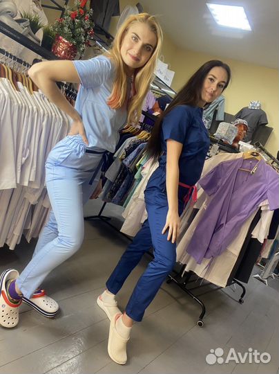 Медицинский комбинезон