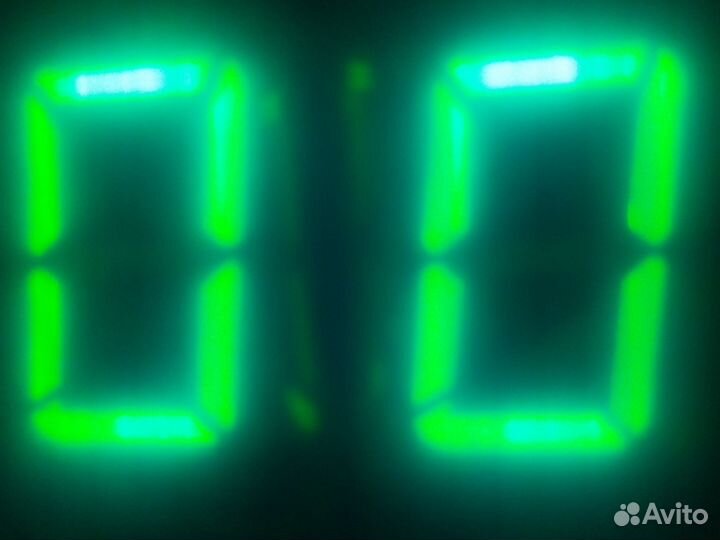 Часы - будильник 