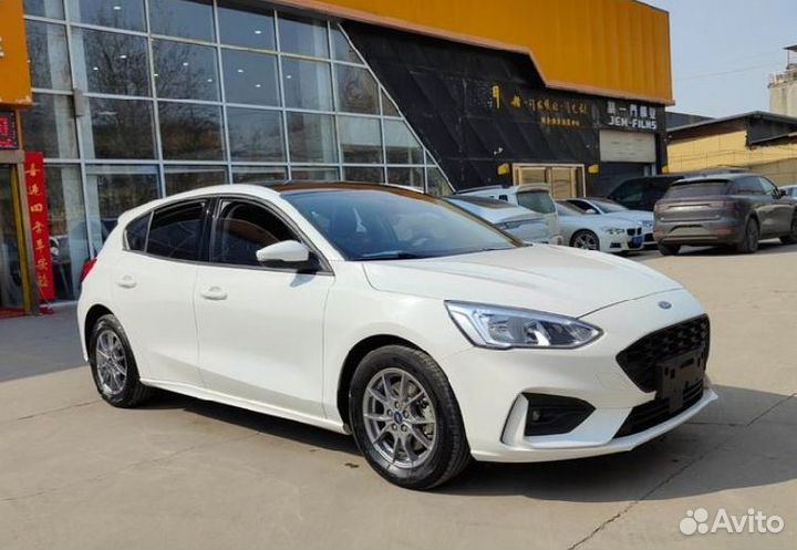 Ford Focus 1.0 AT, 2020, 17 200 км