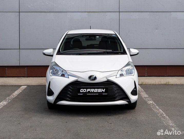 Toyota Vitz 1.0 CVT, 2019, 61 181 км