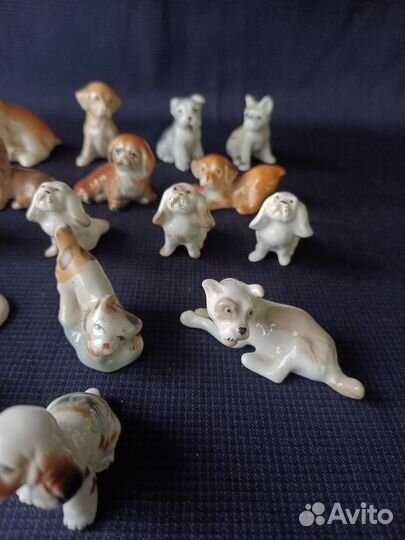 Фарфоровые миниатюрные собачки