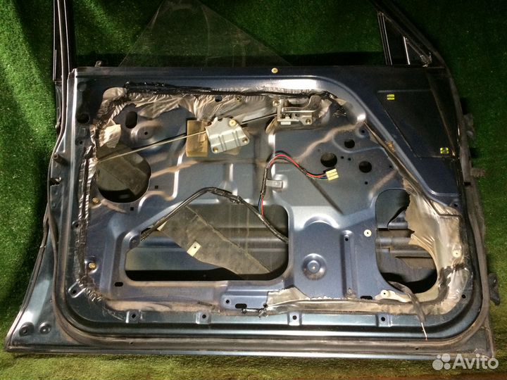 Дверь передняя левая Mitsubishi Pajero II V23W V45