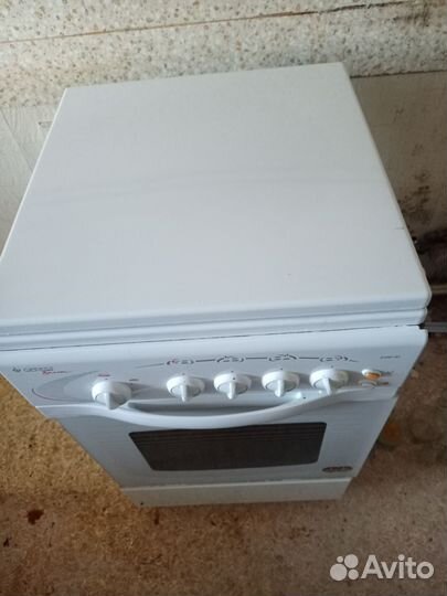 Отдаю газ плиту бу