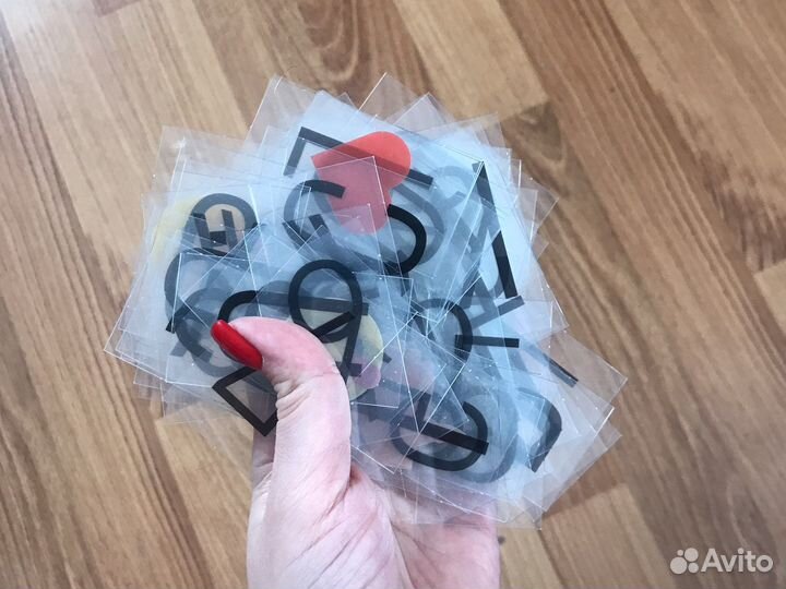 Светящаяся доска с буквами