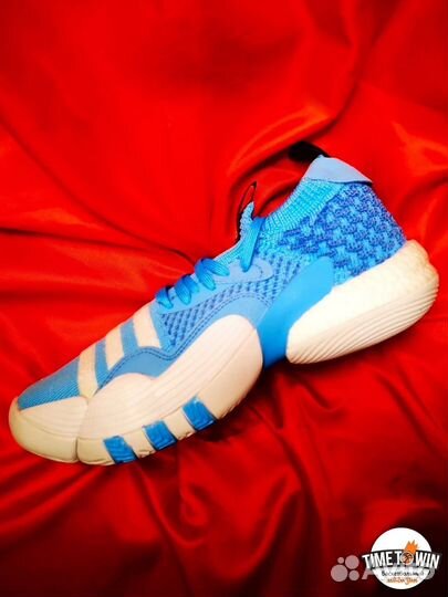 Баскетбольные кроссовки adidas Trae Young 2